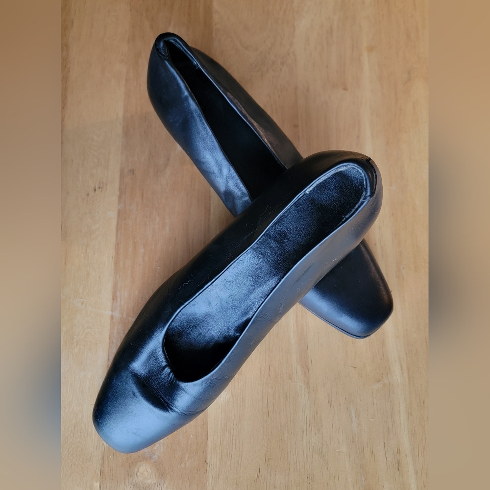 Elegant Black Women's Loafers